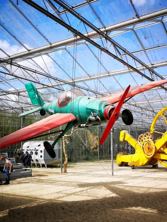 Airplane in the greenhouse at the Verbeke Foundation